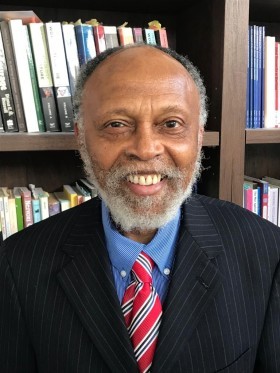 Photo of Benjamin Uwakweh